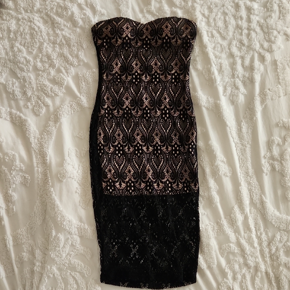 Lovely Day Lace Strapless Midi Bodycon Fitted Dress